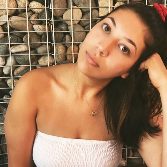 Meet your Posher, Amelia - Picture 1 of 1